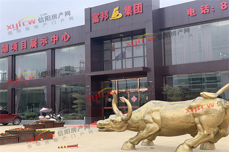 密州和平小区3室2厅1卫65万147m2出售